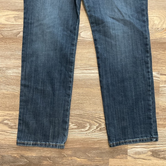 Lee Straight Leg Relaxed Fit Mid Rise Jeans 12 - Picture 5 of 11